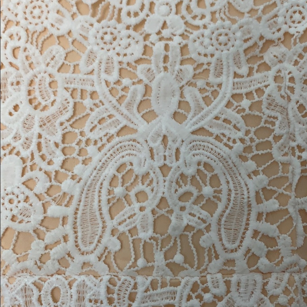 Missguided Zip Front Lace Mini Dress - Picture 4 of 6